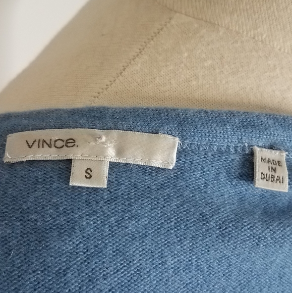 Vince Cashmere Henley Sweater - Picture 5 of 6